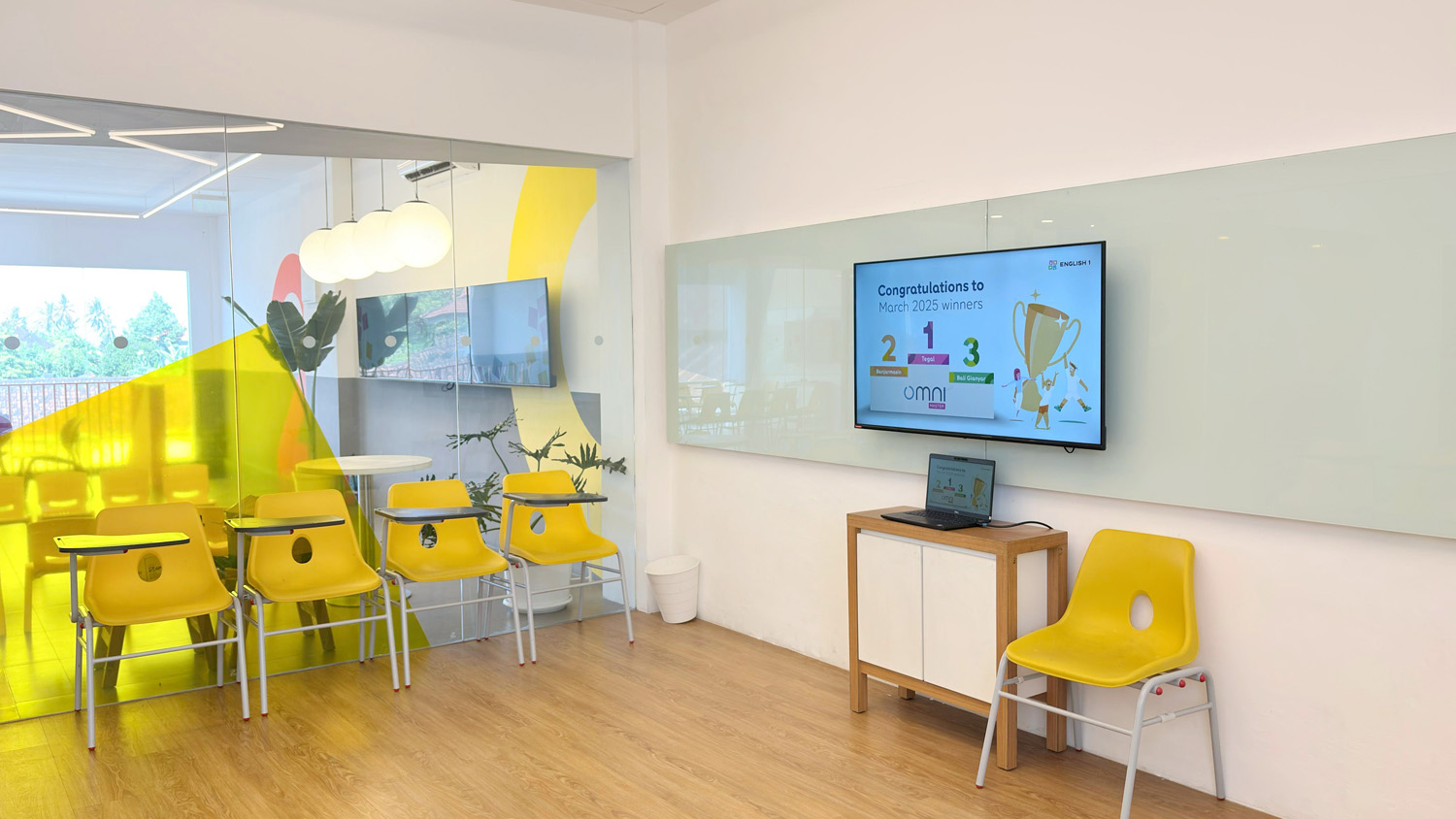 English 1 Bali Gianyar 7