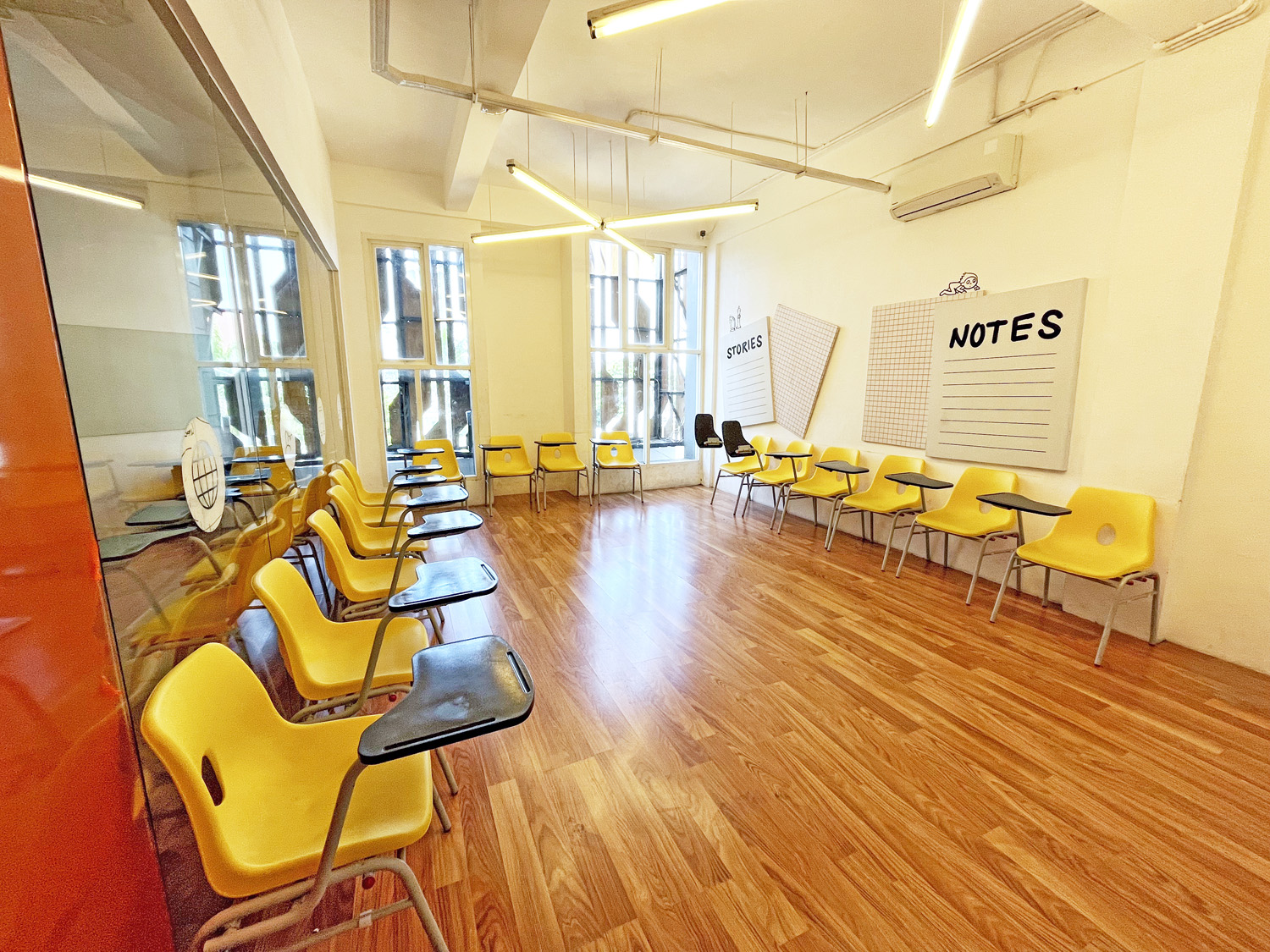 English 1 Surabaya Purimas 2